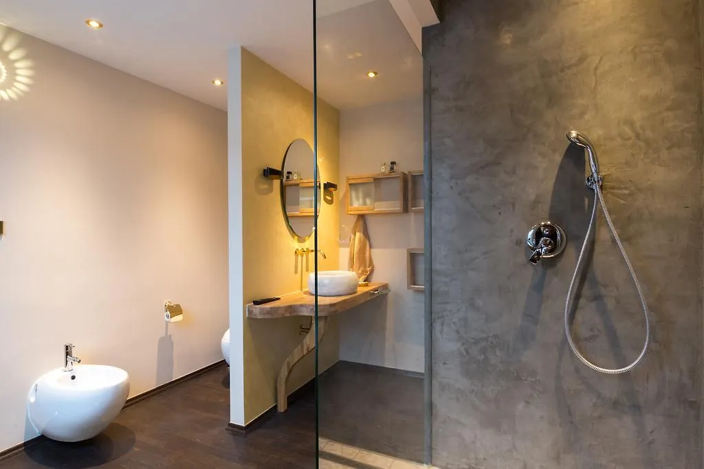 Apartment English Romance Penthouse Hannover Germany